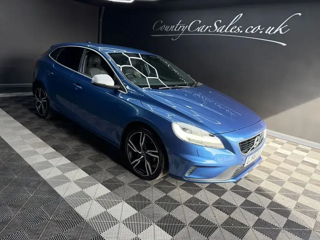 Usado Volvo V40 R-Design Pro 120 HP (88 kW) 2016 Azul Citadino