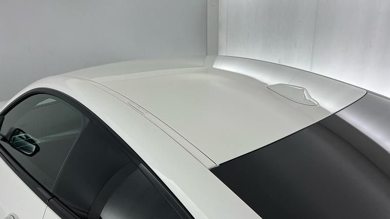 Image 4/4