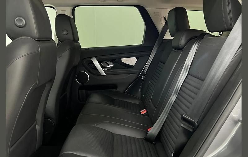 Used Land Rover Discovery Sport S 200 HP (147 kW) 2024 Grey SUV