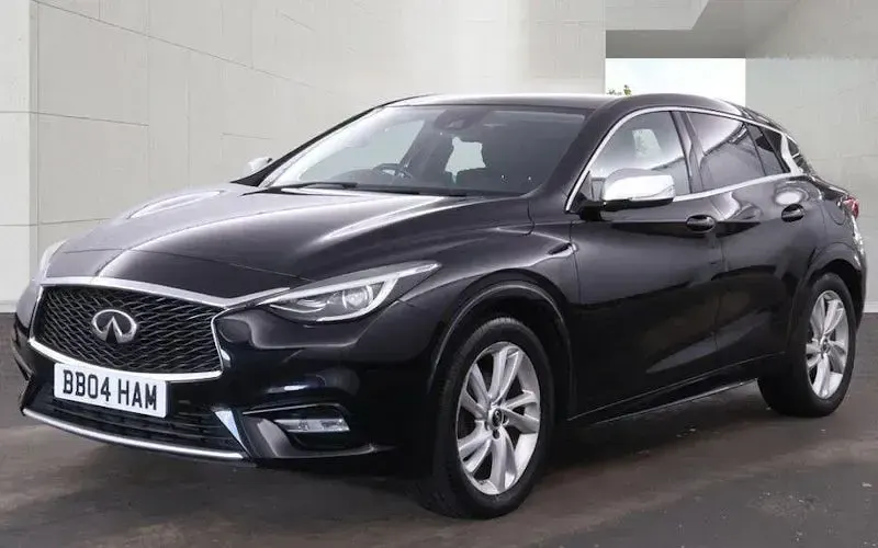 Used Infiniti Q30 Business Executive 109 HP (80 kW) 2017 Hatchback