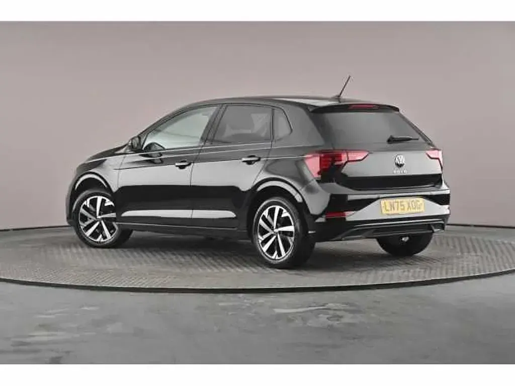Used VW Polo 95 HP (69 kW) 2025 Hatchback