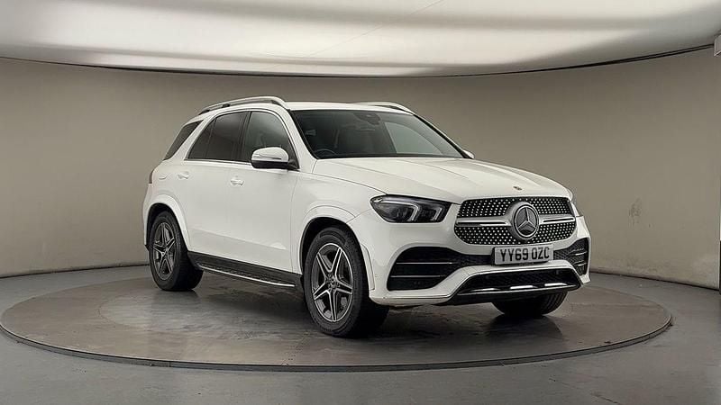Polar white Used 2020 Mercedes GLE300 AMG line SUV | £35,400 (Fair price) - Image 1/4