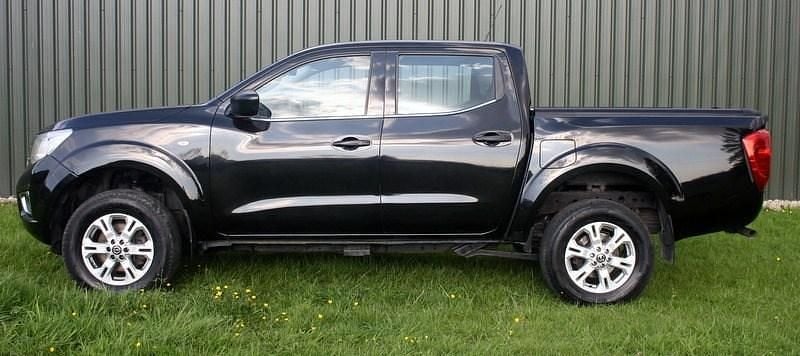 Used Nissan Navara Acenta 2021 Black Pickup