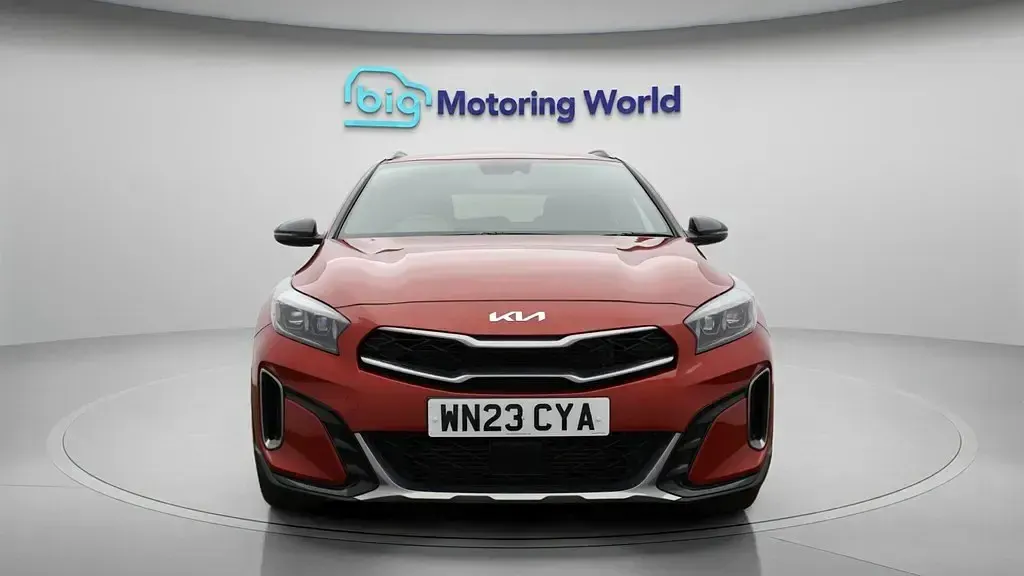 Usado Kia XCeed GT-Line 158 HP (116 kW) 2023 Vermelho SUV