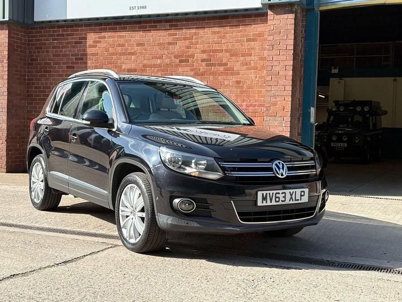 Black Used 2016 VW Tiguan Match SUV | £5,475 (Good price) - Image 1/4