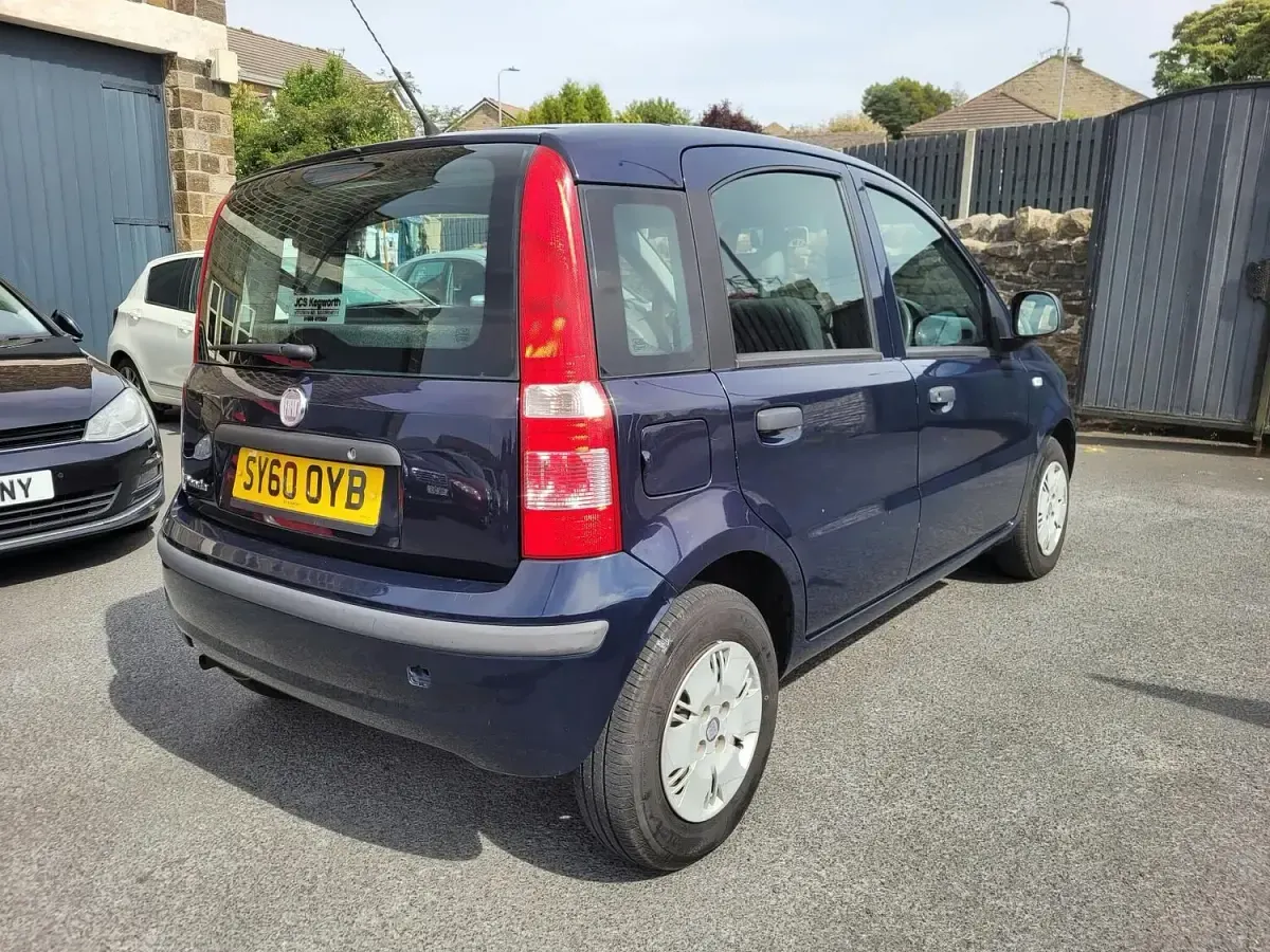 Used Fiat Panda Active 54 HP (39 kW) 2010 Blue Hatchback