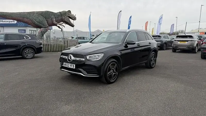 Gebraucht Mercedes GLC300e AMG line 2022 Schwarz Kombi