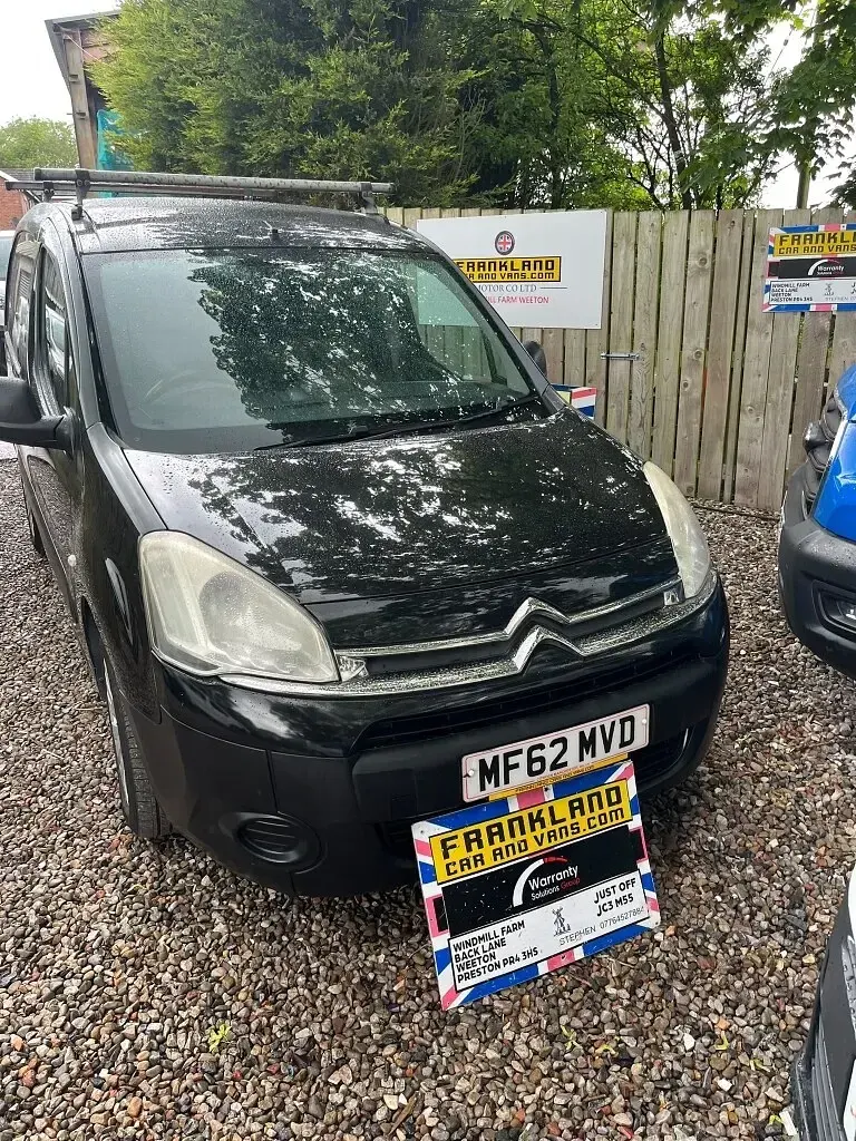 Used Citroën Berlingo 75 HP (55 kW) 2012 Black MPV