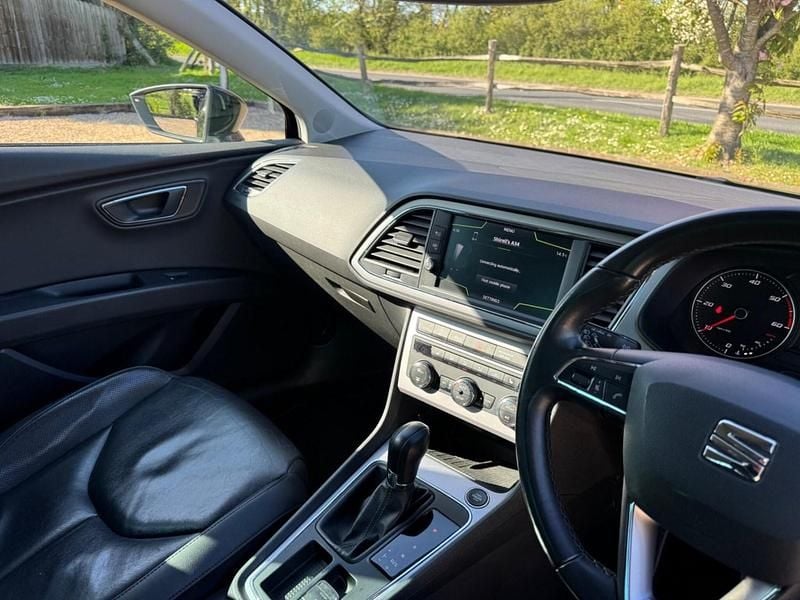 Used Seat Leon XCELLENCE 184 HP (135 kW) 2017 Black Hatchback