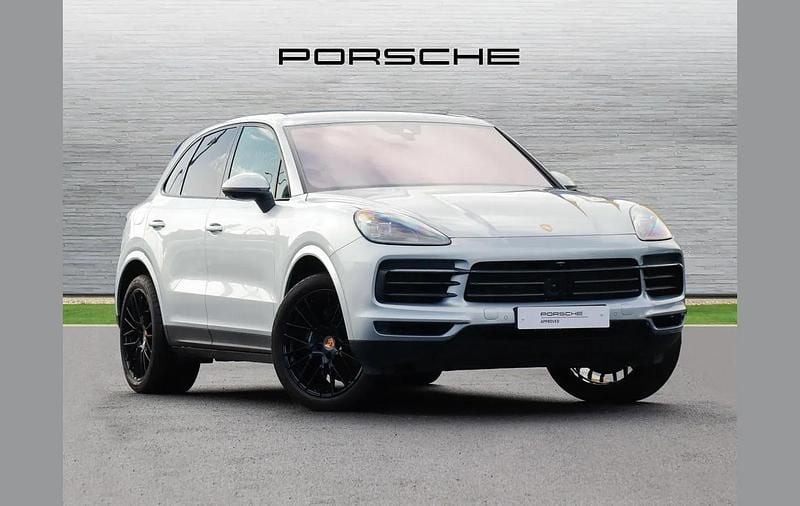 Dolomite silver metallic Used 2023 Porsche Cayenne SUV | £62,000 (Super price) - Image 1/4