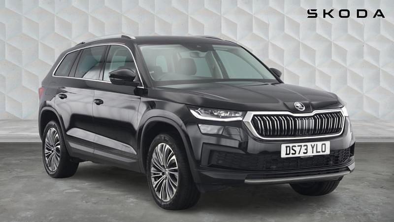 Black magic pearl effect Used 2023 Skoda Kodiaq SE L Executive SUV | £27,742 (Fair price) - Image 1/4