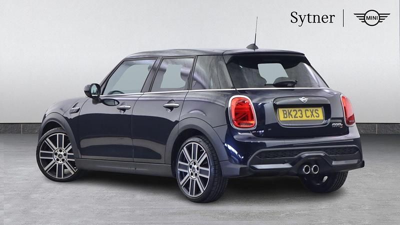 Used Mini Cooper S Exclusive 176 HP (129 kW) 2023 Black Hatchback