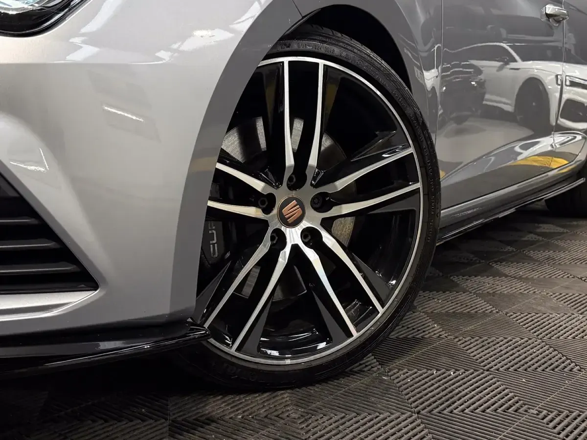 Used Seat Leon 4Drive 2020 Silver Estate