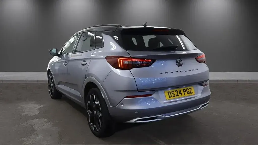 Used Vauxhall Grandland X Ultimate 130 HP (95 kW) 2024 Grey SUV