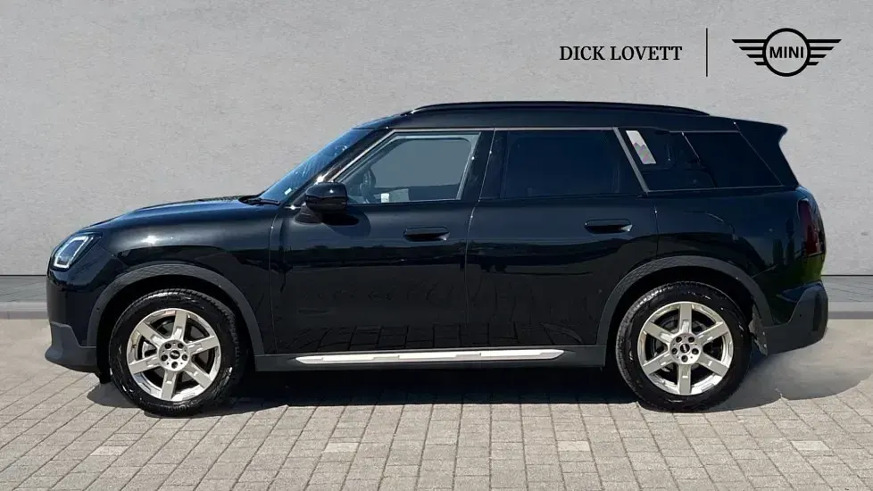 Used Mini Countryman 168 HP (123 kW) 2024 Black SUV