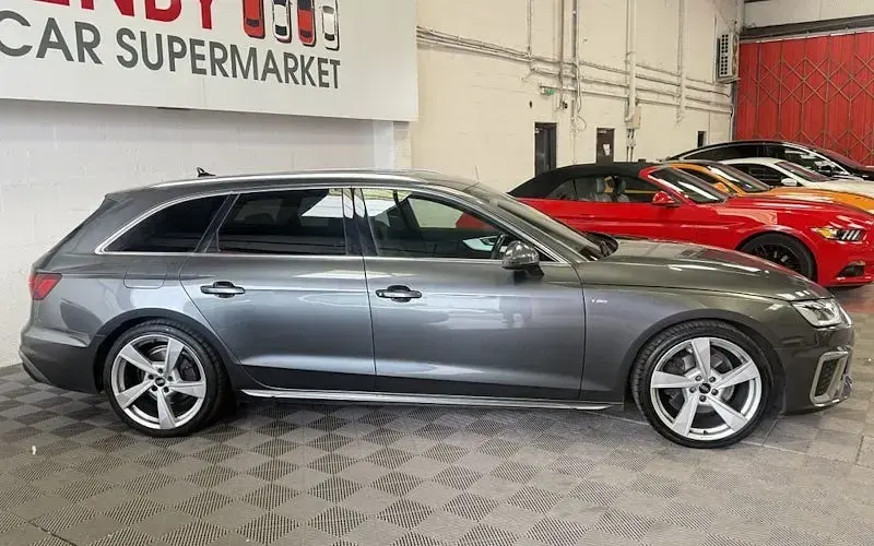 Used Audi A4 S-Line 163 HP (119 kW) 2021 Grey Estate