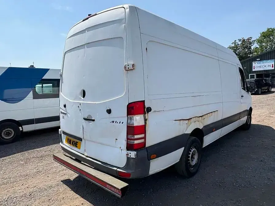 Used Mercedes Sprinter 129 HP (94 kW) 2011 White Van