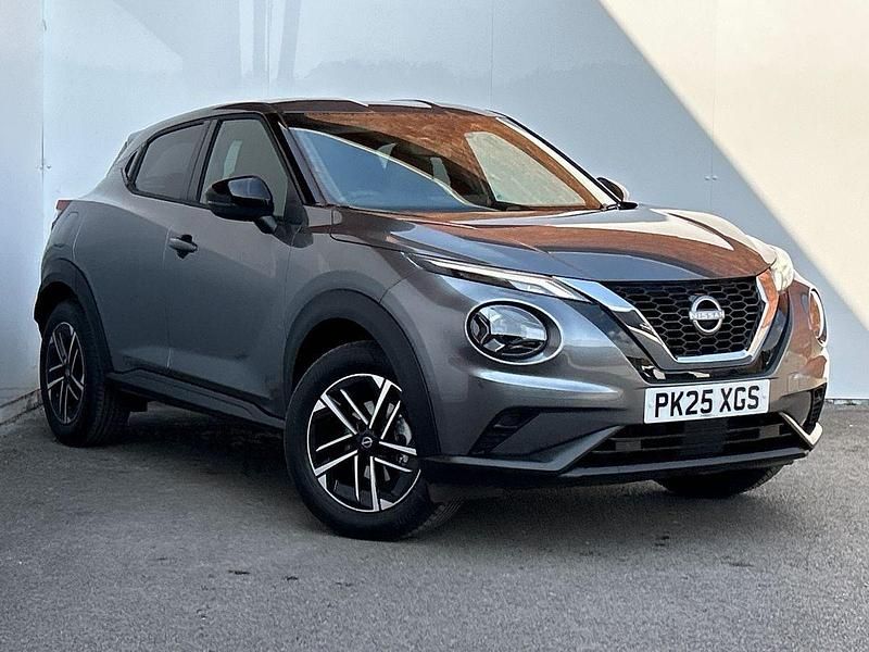 Grey Used 2025 Nissan Juke N-Connecta SUV | £18,898 (Expensive) - Image 1/4