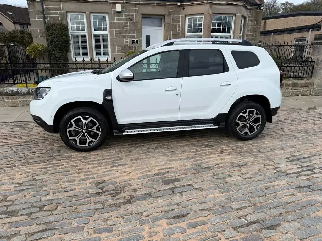 Begagnad Dacia Duster Prestige 115 HK (84 kW) 2019 Vit SUV