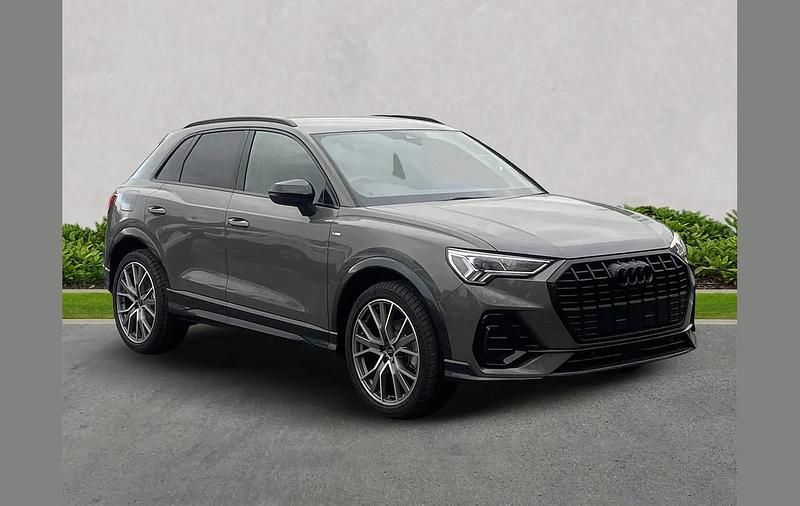 New Audi Q3 Black Edition 147 HP (108 kW) 2025 Other SUV