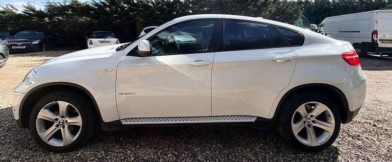 Used BMW X6 2010 White SUV