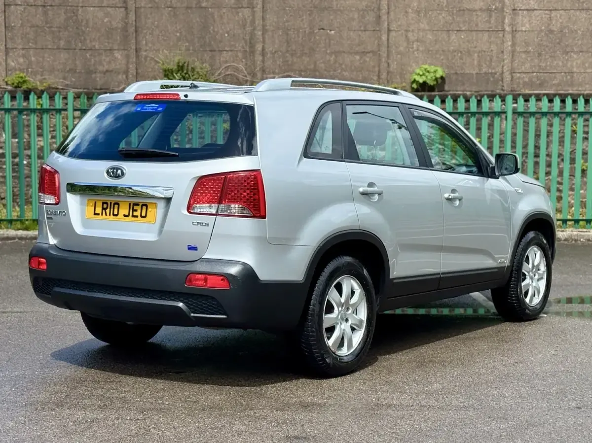 Used Kia Sorento 194 HP (142 kW) 2010 Silver SUV