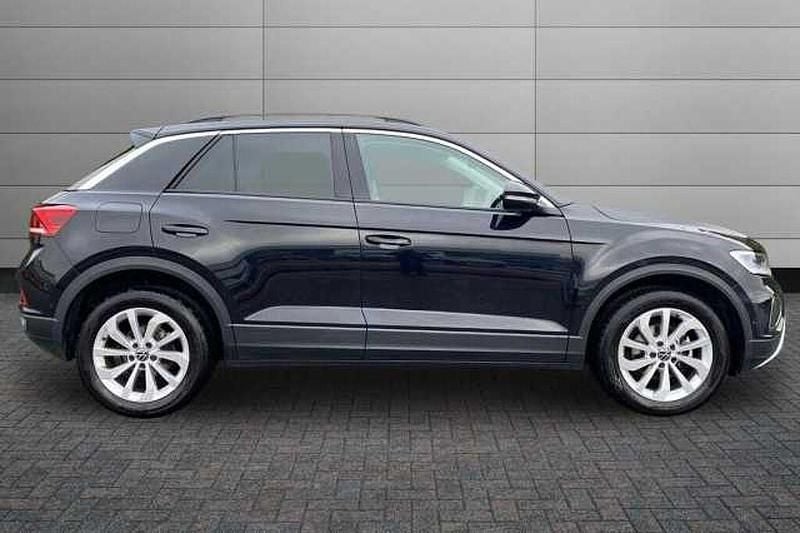 Used VW T-Roc Match 150 HP (110 kW) 2025 Pure white SUV