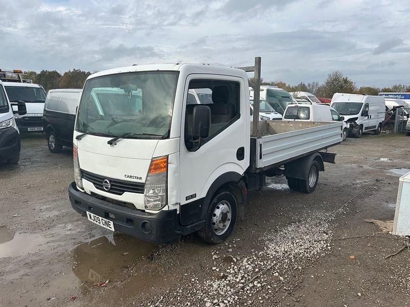 White Used 2009 Nissan Cabstar Pickup | £2,350 (Fair price) - Image 1/4