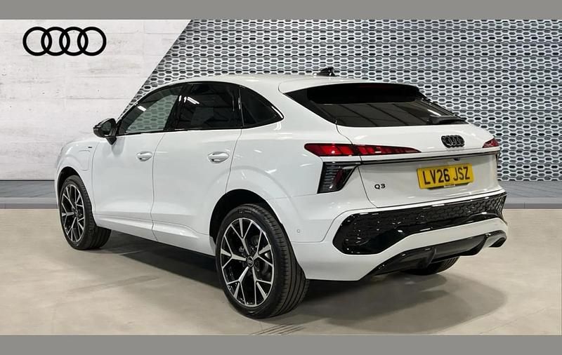 New Audi Q3 Comfort 272 HP (200 kW) 2026 White SUV