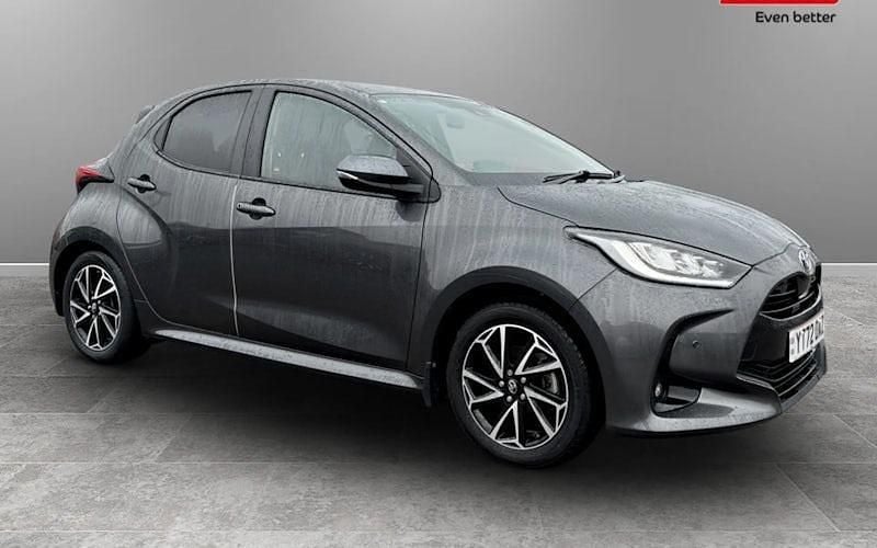 Used Toyota Yaris Hybrid Design 116 HP (85 kW) 2025 Hatchback