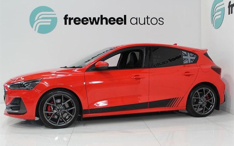 Used Ford Focus ST 280 HP (205 kW) 2024 Hatchback