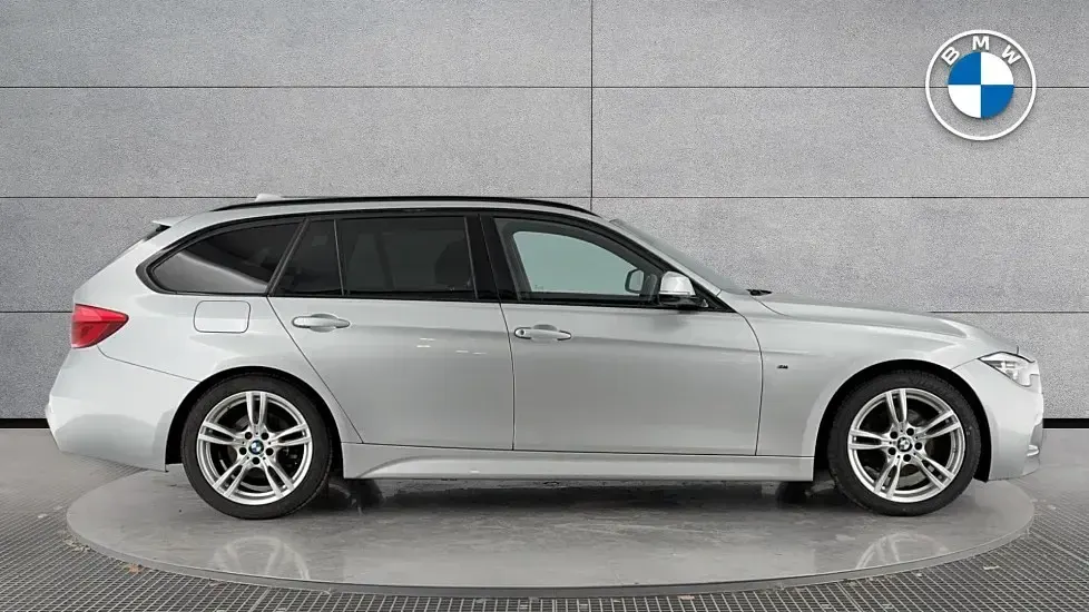 Used BMW 320 M Sport 187 HP (137 kW) 2018 Silver Estate