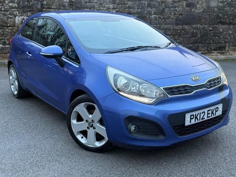 Used Kia Rio 107 HP (78 kW) 2012 Blue Hatchback
