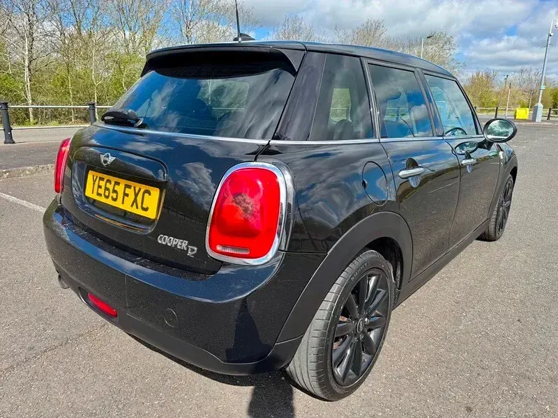Used Mini Cooper D Hatch 2015 Black Hatchback
