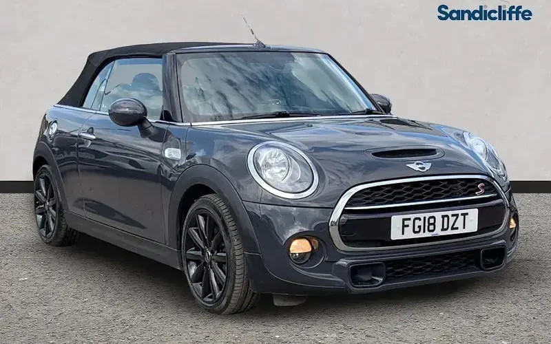 Usado Mini Cooper S Cabriolet 192 HP (141 kW) 2017 Cabrios