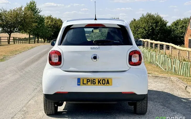 Used Smart ForFour Prime 90 HP (66 kW) 2019 Hatchback