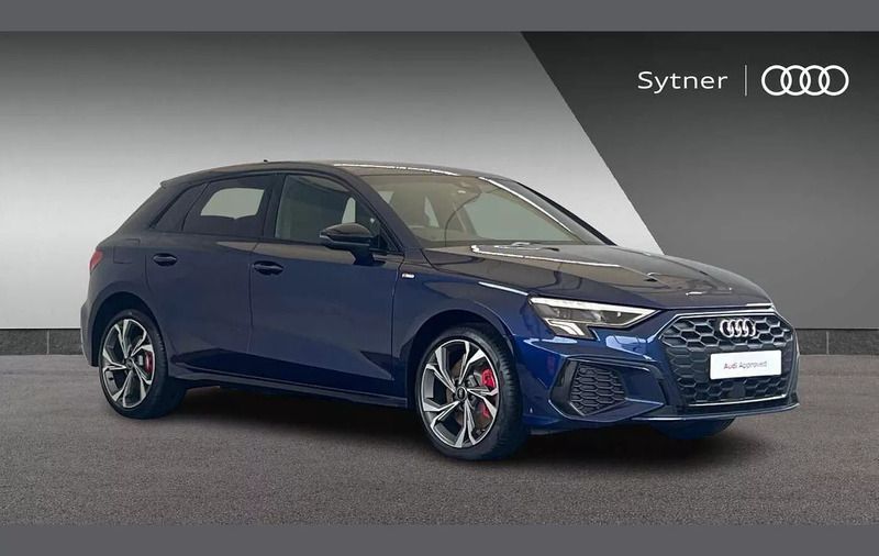 Blue Used 2025 Audi A3 e-tron Competition Hatchback | £30,000 (Fair price) - Image 1/4