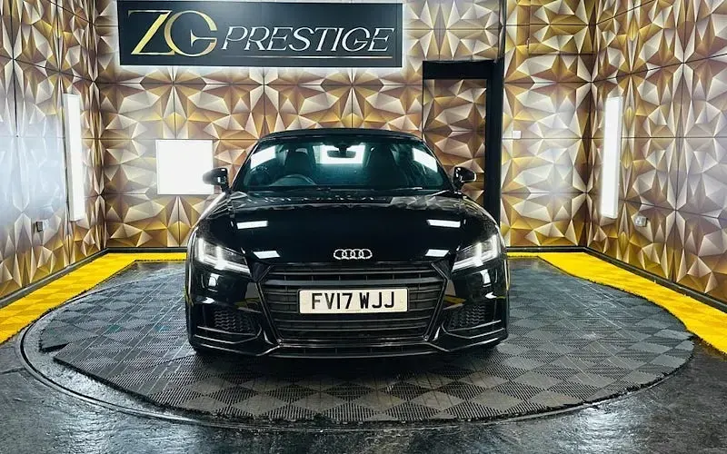 Używany Audi TT Roadster Black Edition 230 KM (169 kW) 2017 Czarny Kabriolet