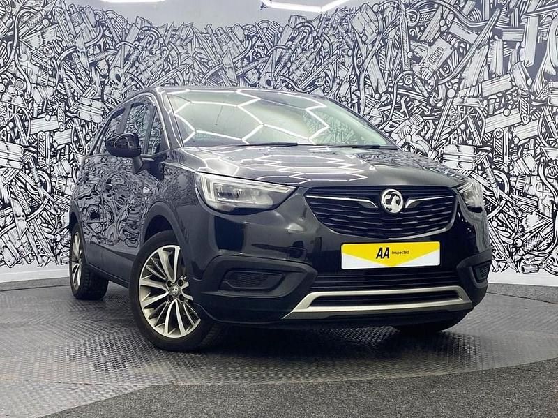 Used Vauxhall Crossland X SRi 83 HP (61 kW) 2020 Black SUV