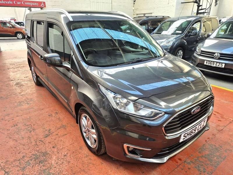 Used Ford Grand Tourneo Connect Titanium 120 HP (88 kW) 2019 Grey MPV