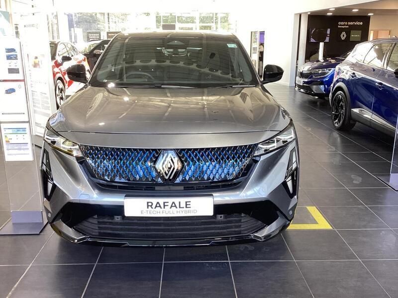 Grey New 2025 Renault Rafale Techno Esprit Alpine SUV | £36,495 (Fair price) - Image 1/4