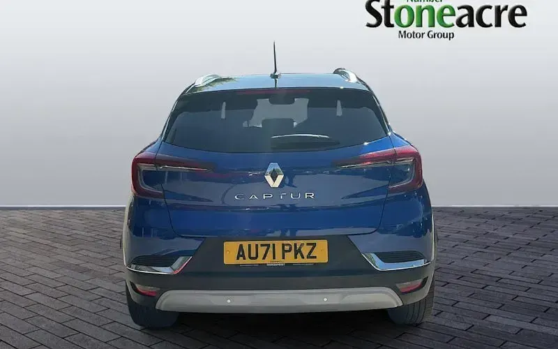 Used Renault Captur Version S 91 HP (66 kW) 2021 Blue/black SUV