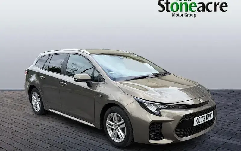 Used Suzuki Swace 140 HP (102 kW) 2023 Estate