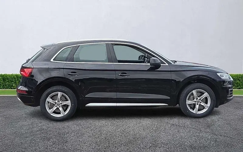 Used Audi Q5 Sport 190 HP (139 kW) 2018 Black SUV