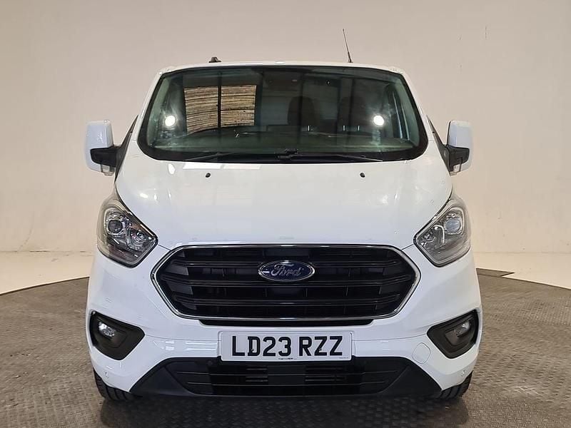Used Ford Transit Custom Limited 130 HP (95 kW) 2023 White Van