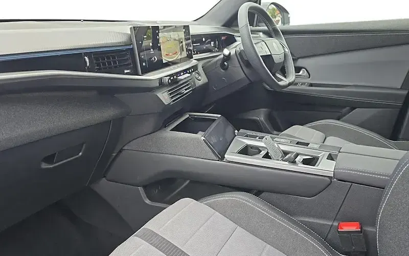 Used Vauxhall Grandland X Ultimate 136 HP (100 kW) 2025 Grey SUV