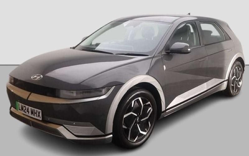 Used 2024 Hyundai Ioniq Premium Hatchback | £22,600 (Fair price) - Image 1/1