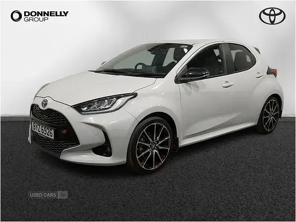 Used Toyota Yaris Sport 116 HP (85 kW) 2022 Grey Hatchback
