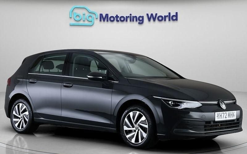 Used 2024 VW Golf VIII Style Hatchback | £15,300 (Good price) - Image 1/4