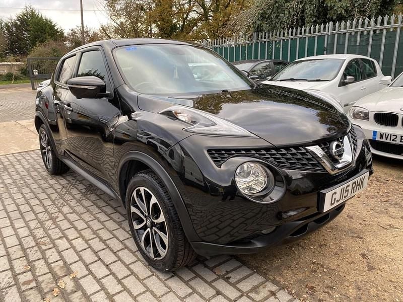 Black Used 2015 Nissan Juke Tekna SUV | £3,961 (Fair price) - Image 1/4
